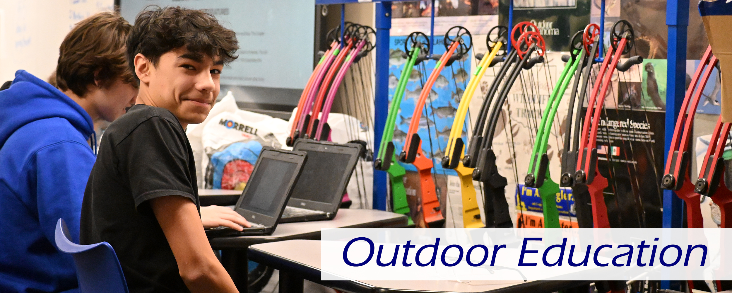 OUtdoor education archery