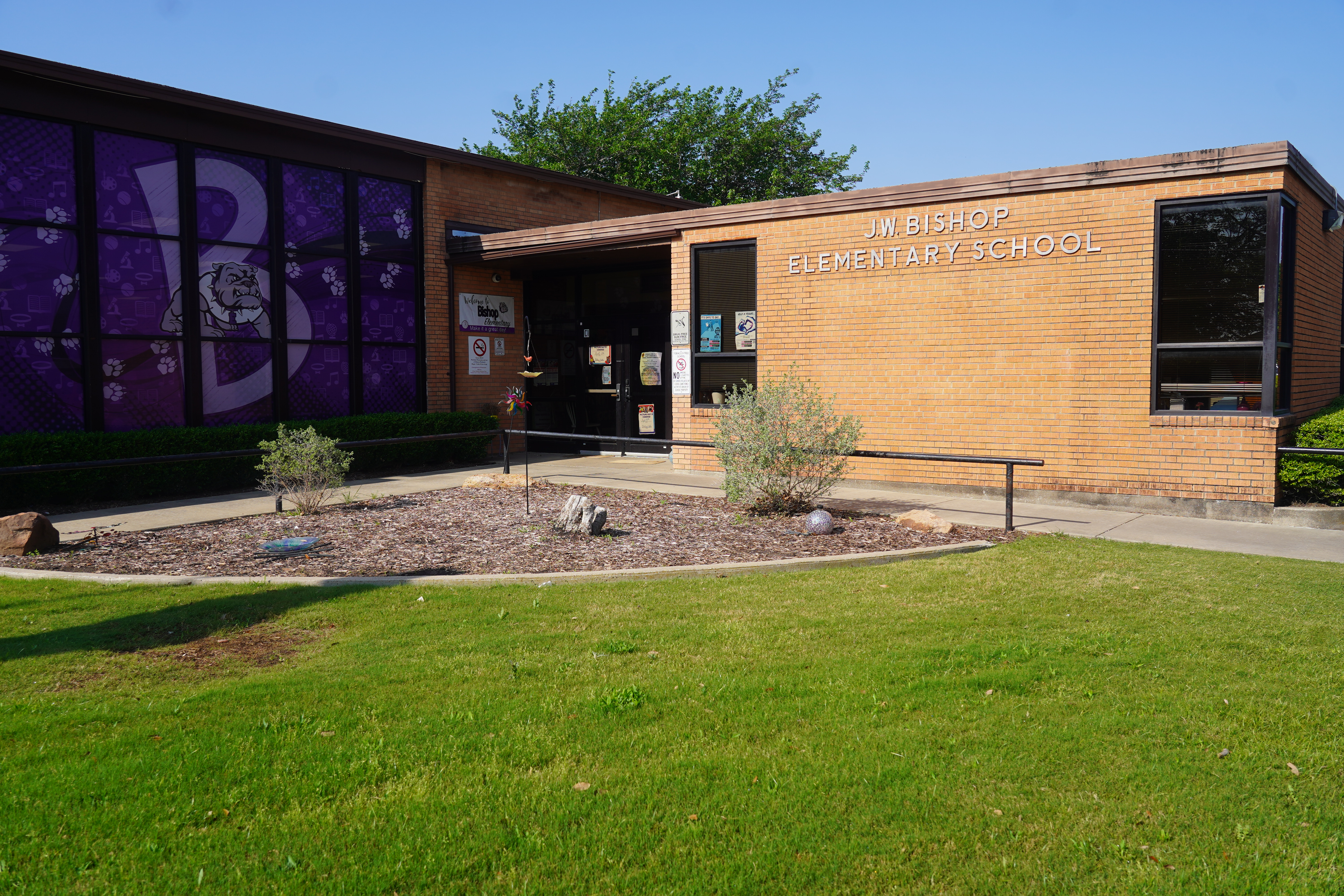 Everman ISD+BishopFront