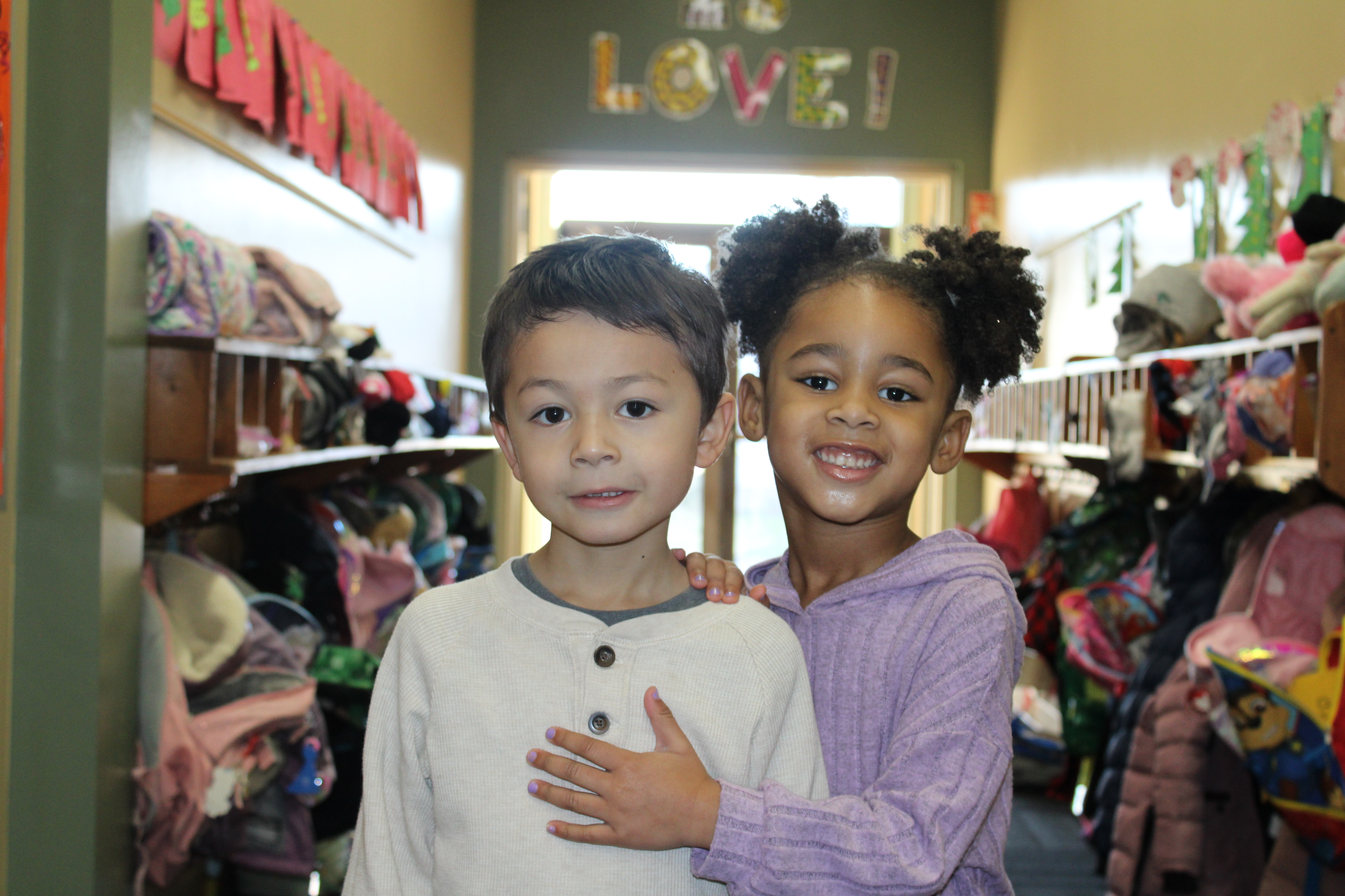 2 pre school studnets