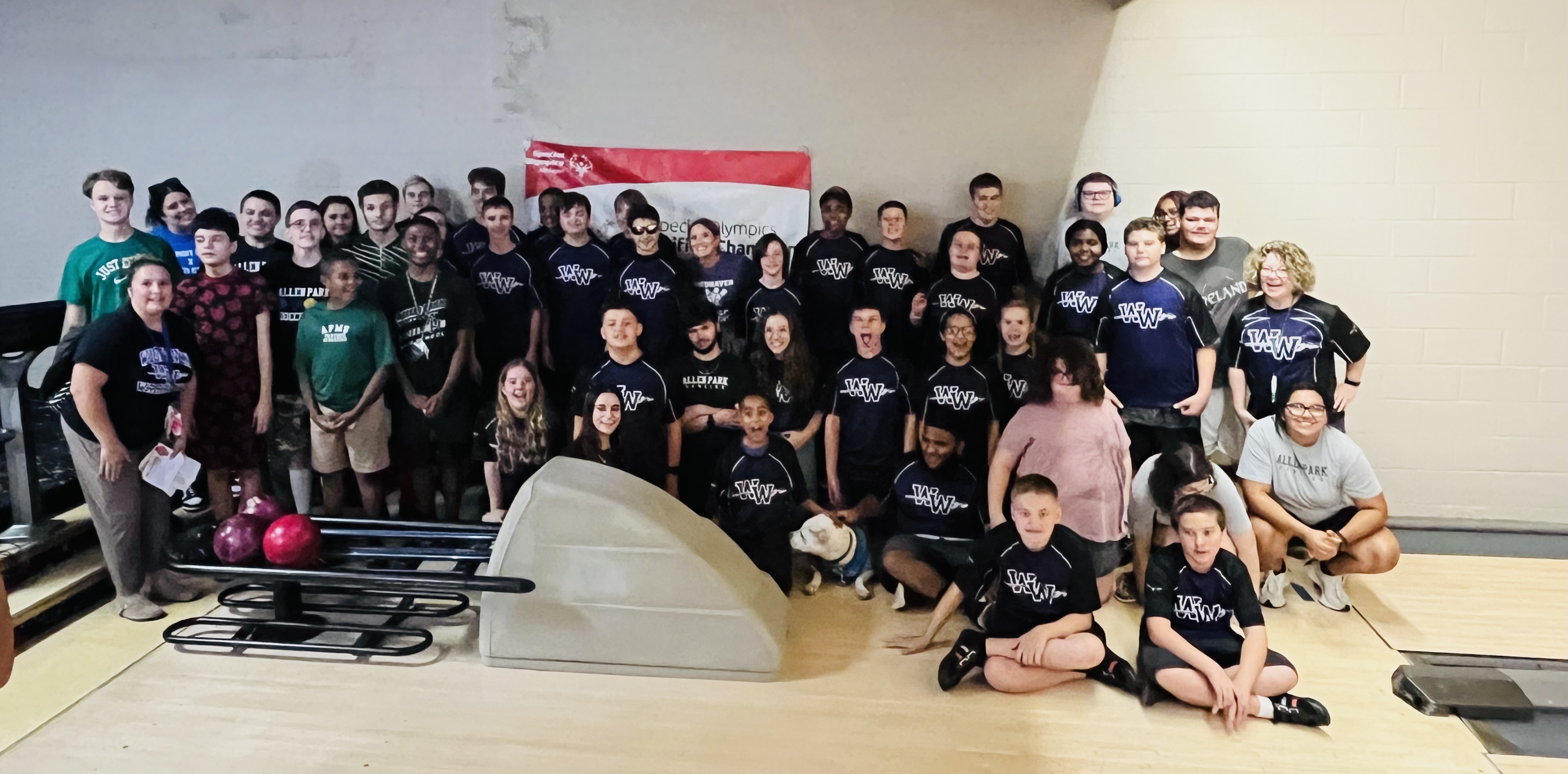 Unified Bowling vs. Allen Park 2024-2025