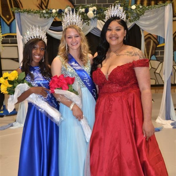 Pageant contestants 