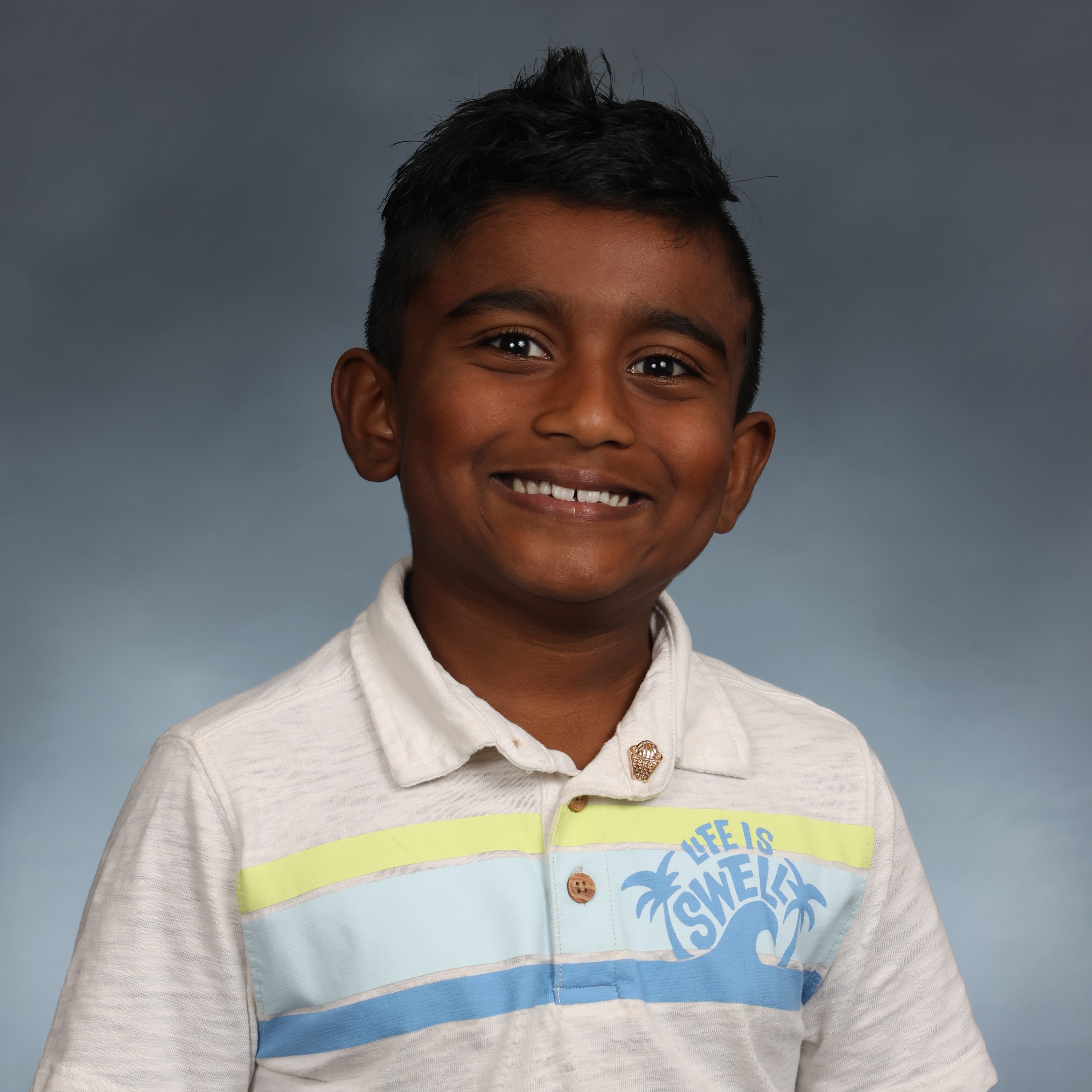 Headshot photo of Jehoshua Redeem P.