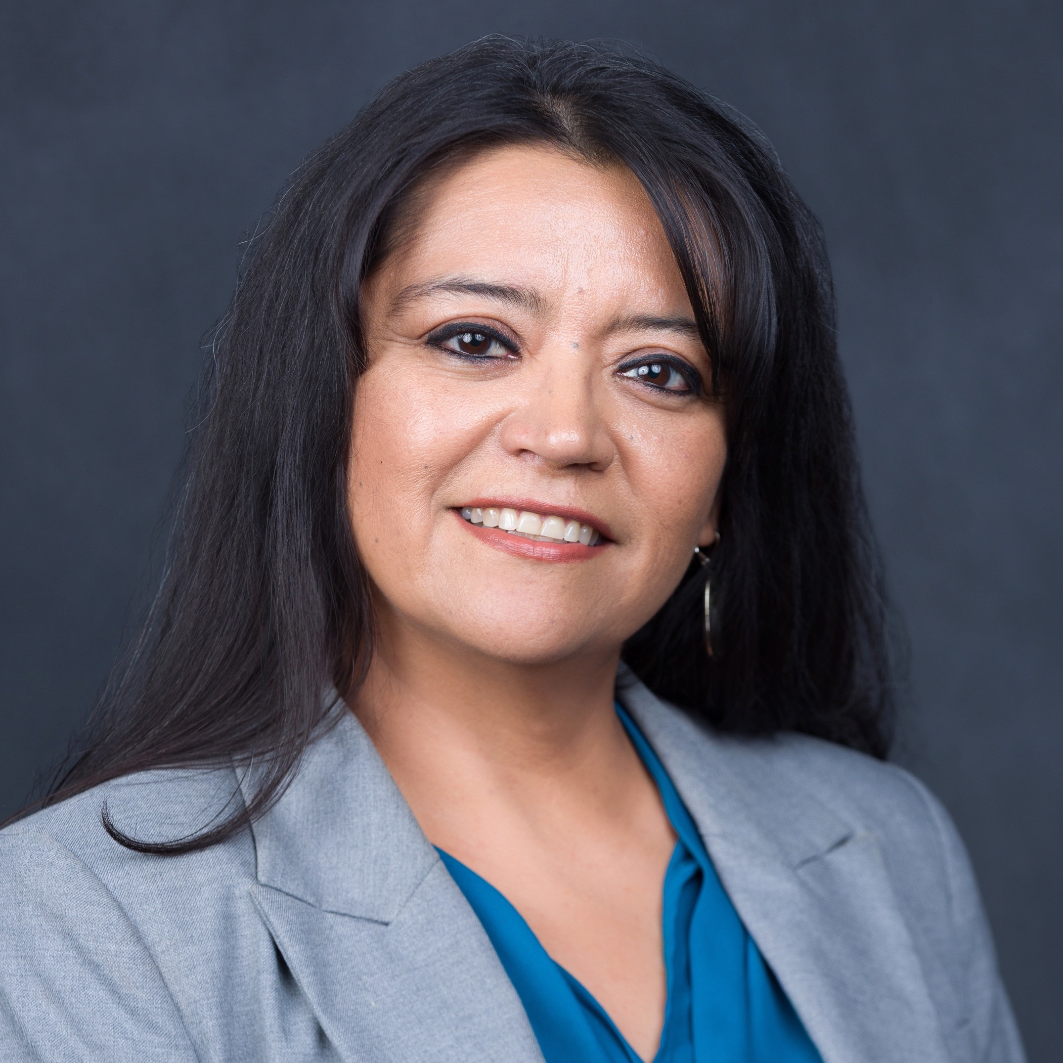 Sandra Nava headshot
