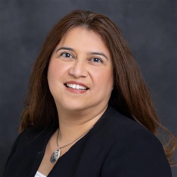 Dr. Lucy Lozano-Lerma