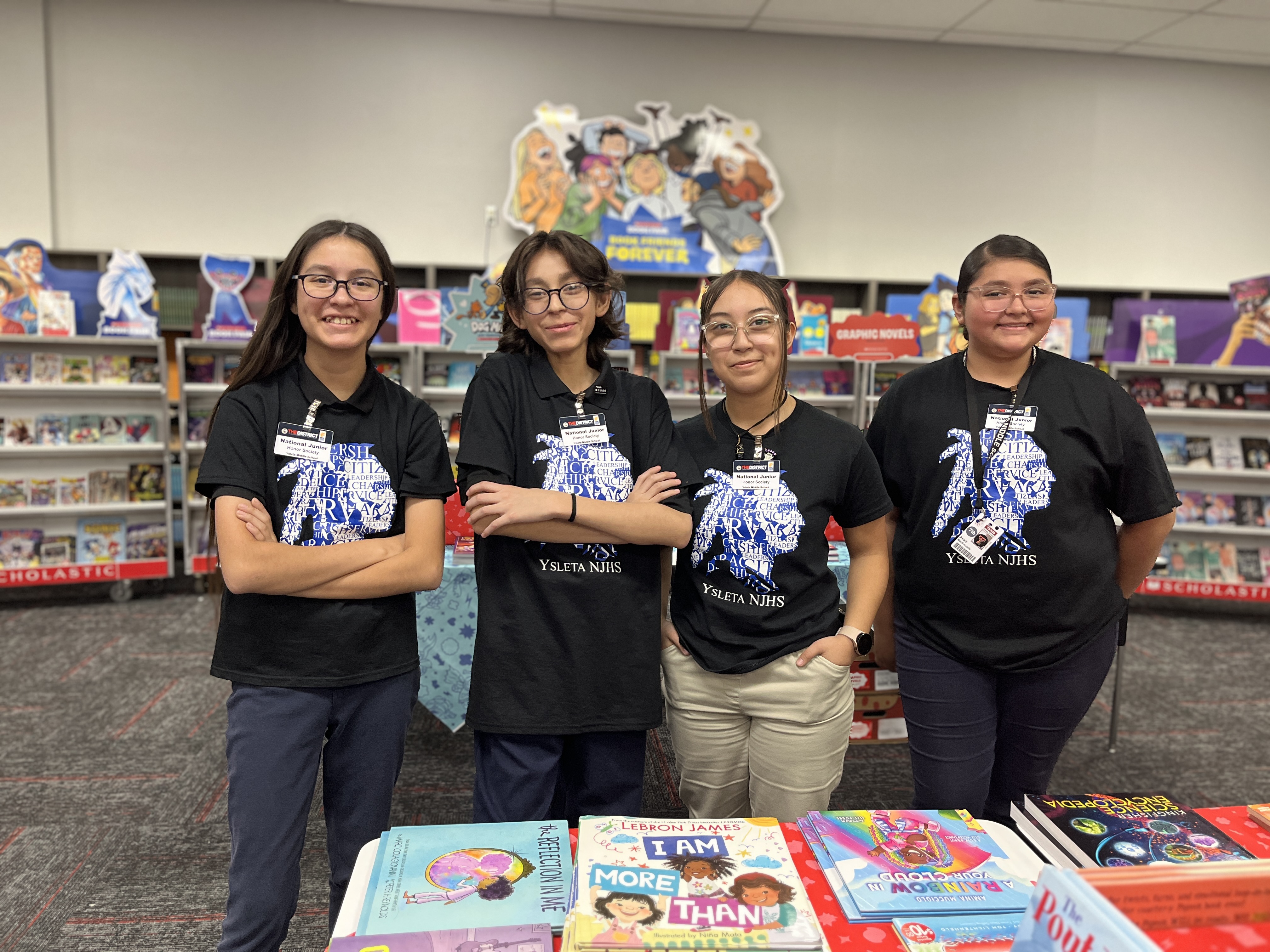 NJHS Members Helping at Book Fair