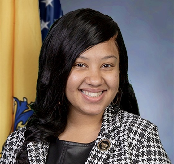 Ms. ShonTé Smith
