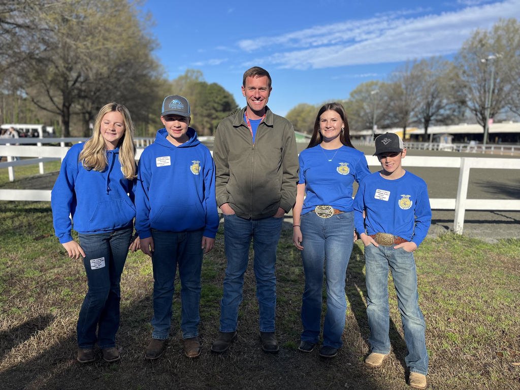 AIG middle school FFA