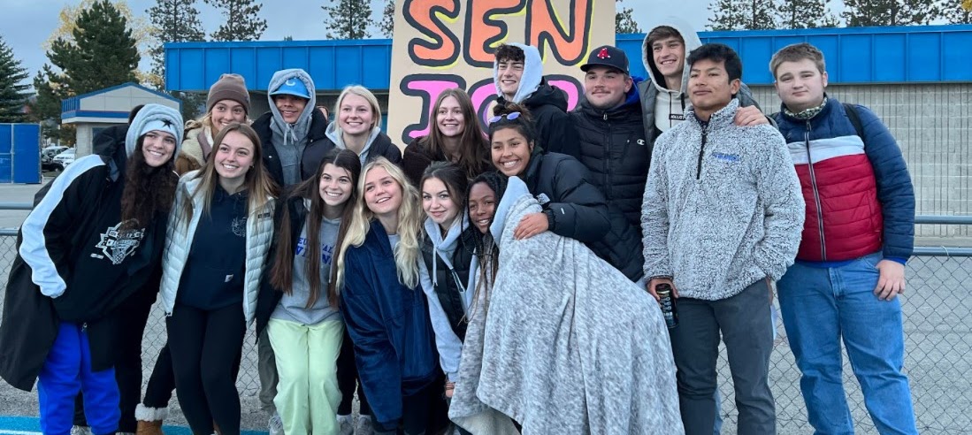 Picture of high school seniors smiling