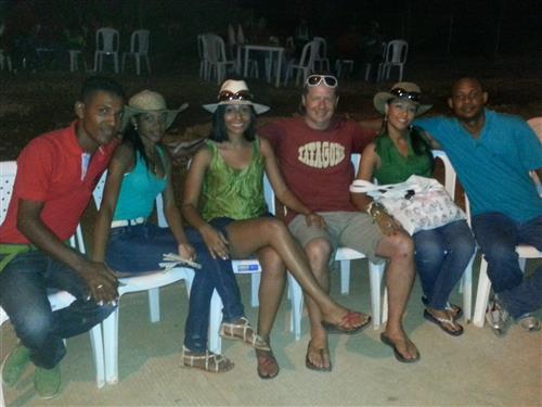 brother, sister, wife, me, sister, brother (cartagena)