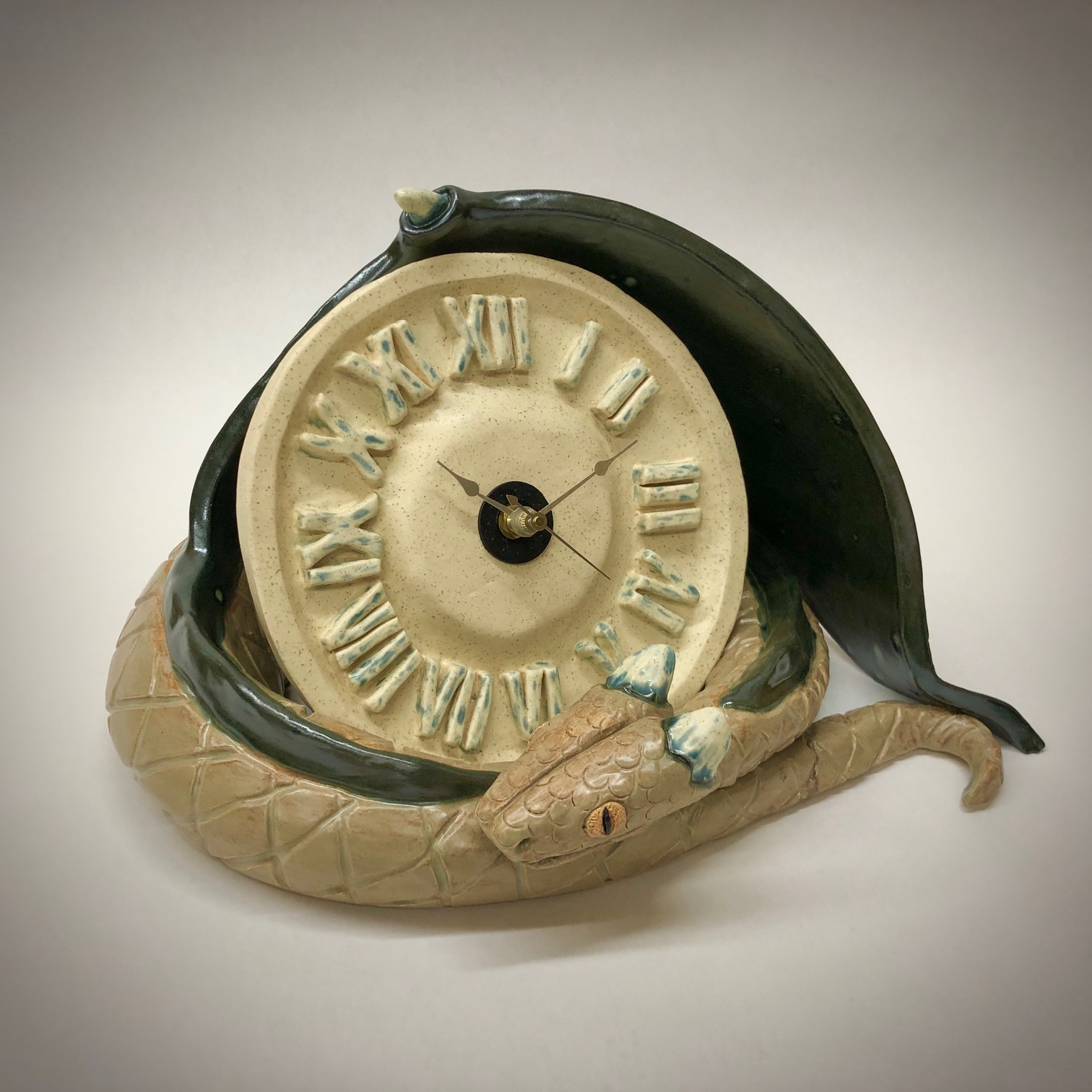Clay Sculpture of Dragon Clock