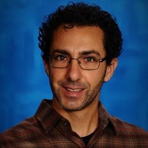 Carlos Gonzalez headshot