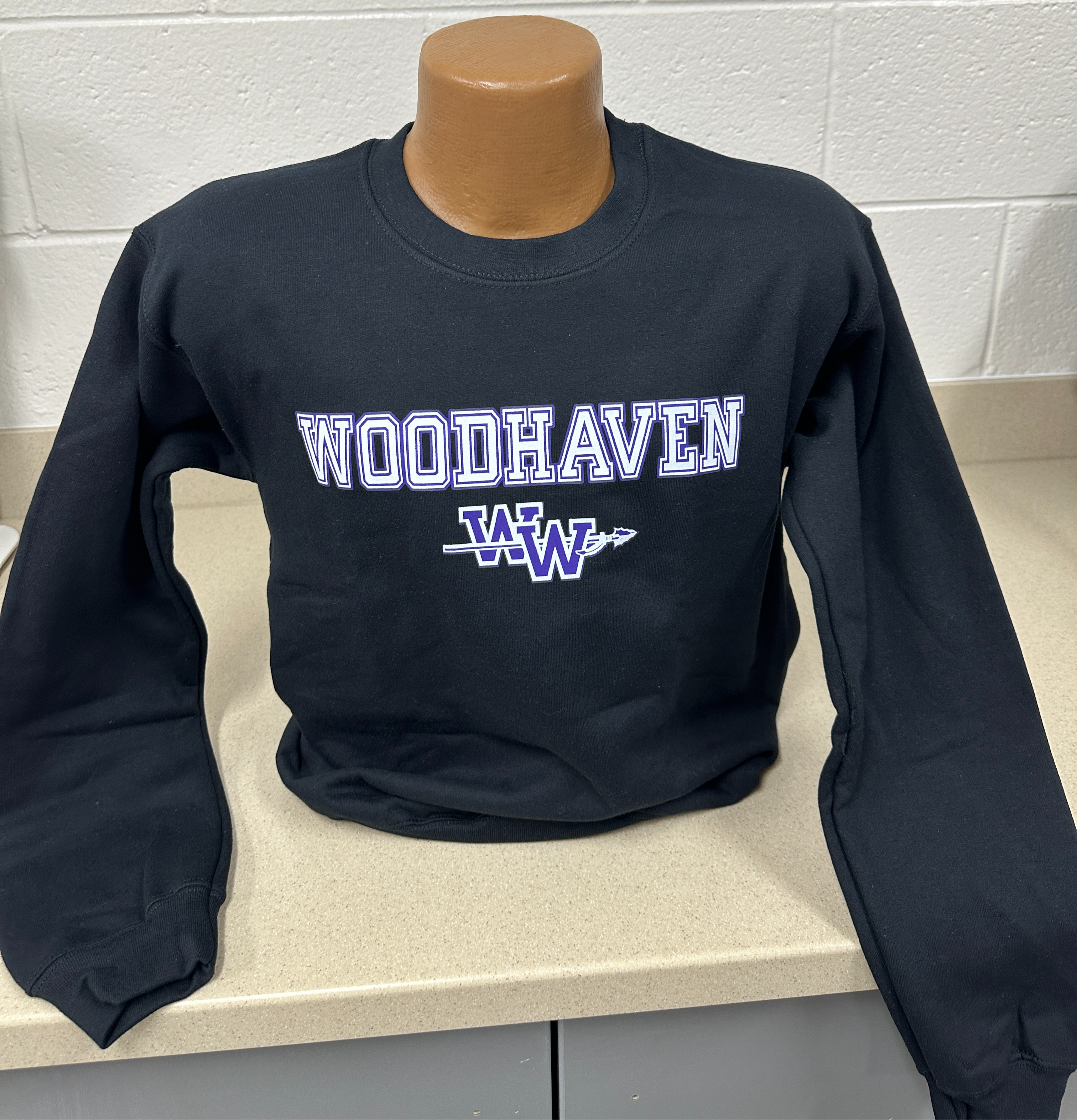 Black Woodhaven Crewneck