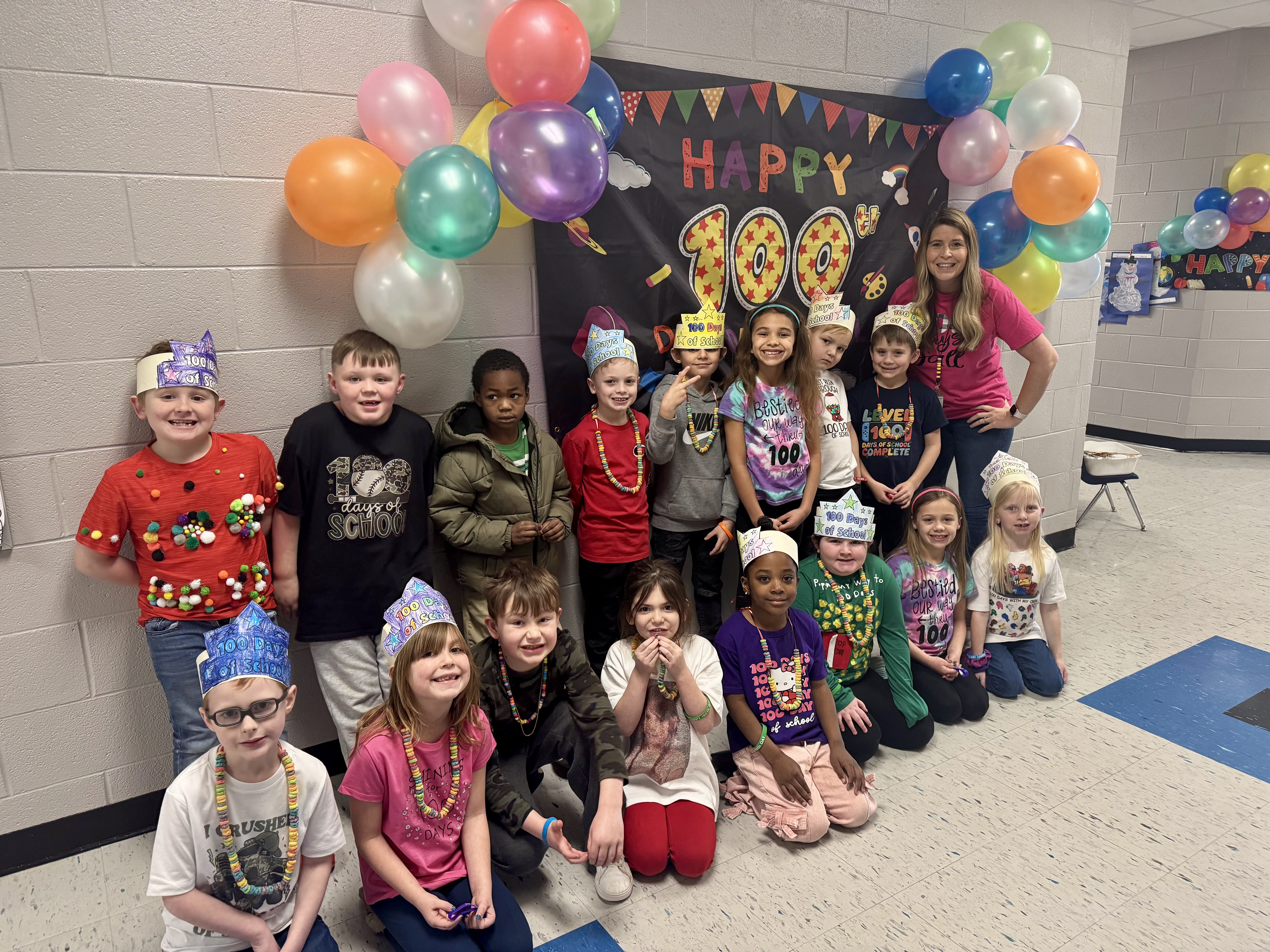 students dressed for 100th day of school