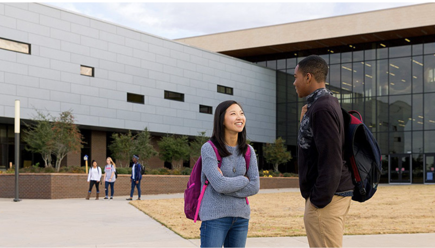 McKinney High School students talking in between passing periods.