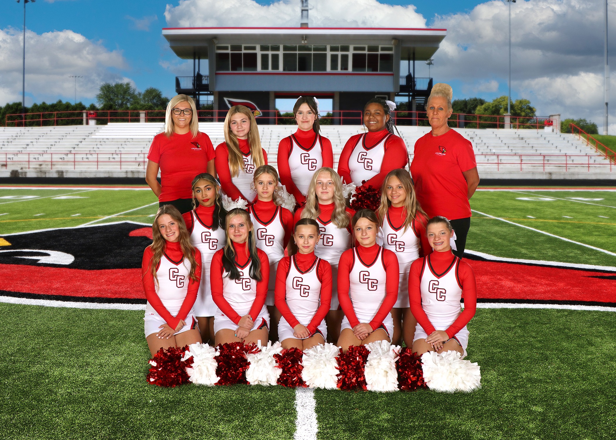 The 2025 Legg Middle School sideline cheer team. (Photo credit: Focus & Frame Photo Co.)