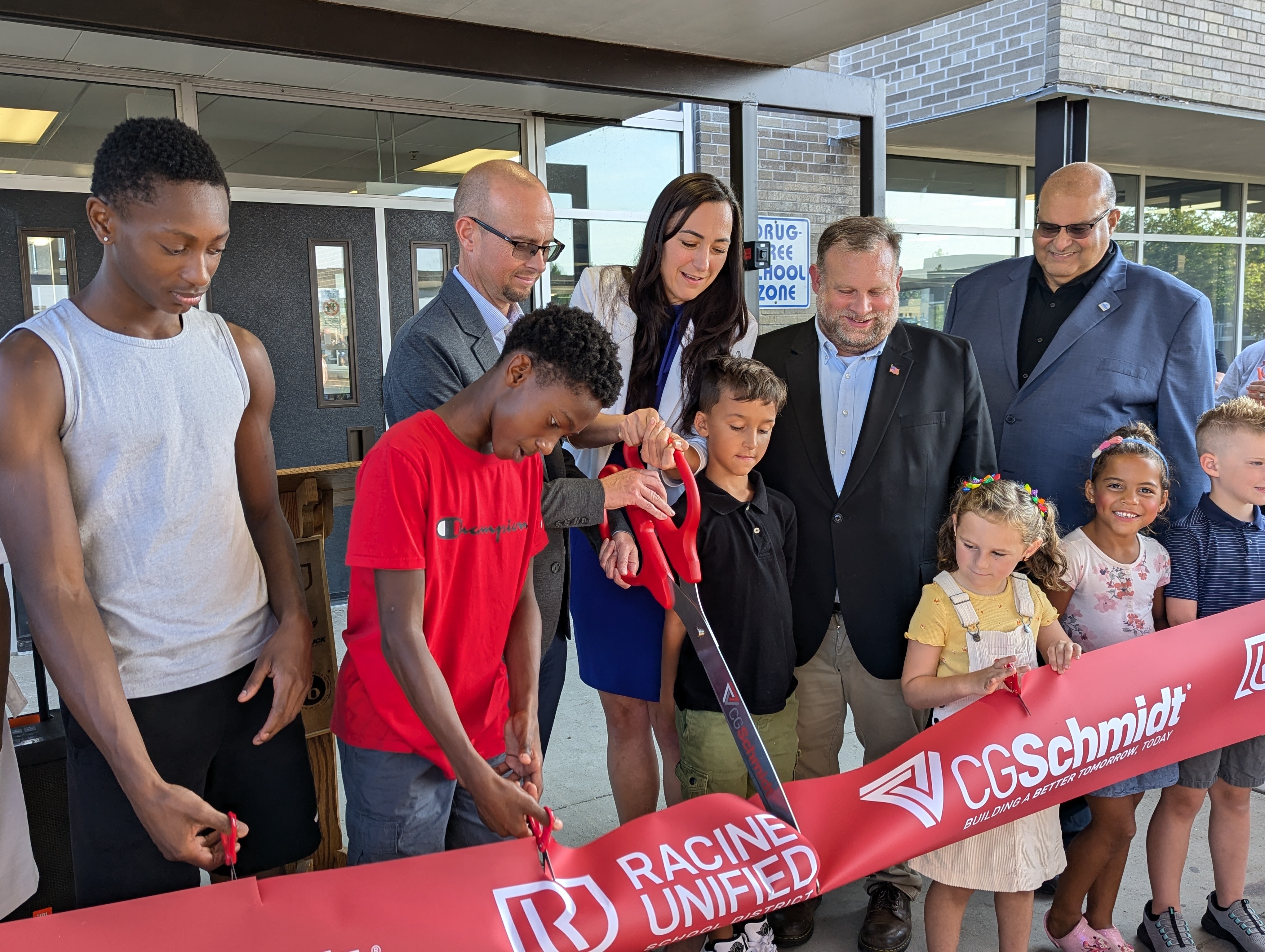 Starbuck ribbon cutting and open house