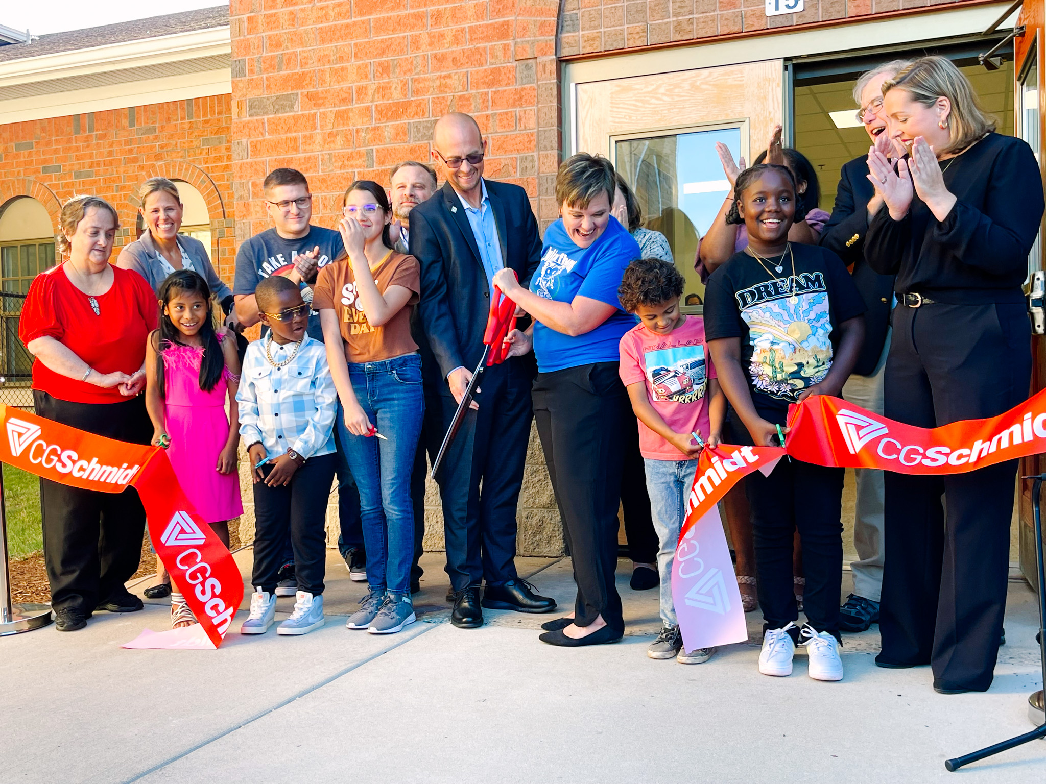 Julian Thomas Elementary's ribbon cutting ceremony