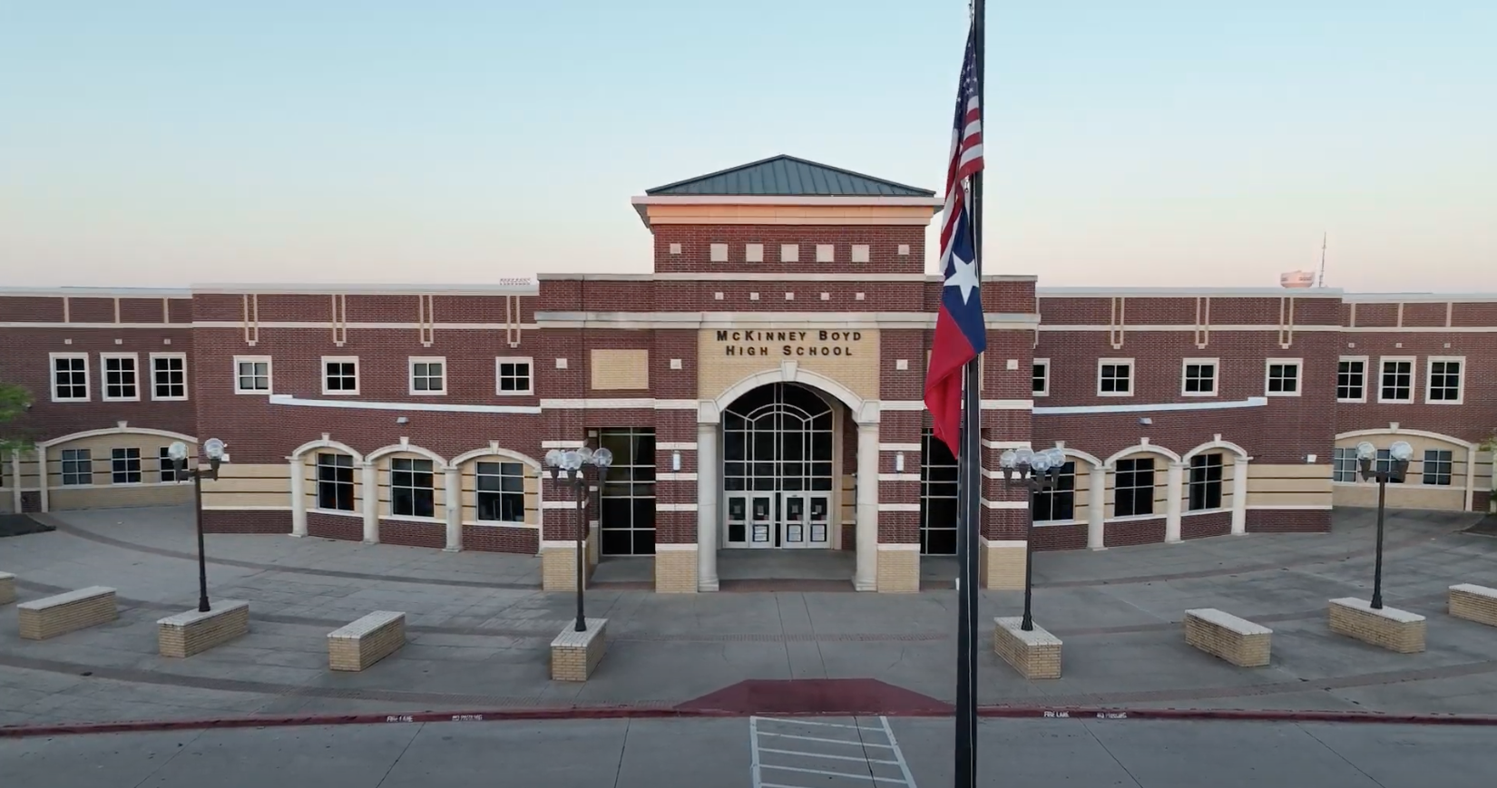Home McKinney Boyd High School