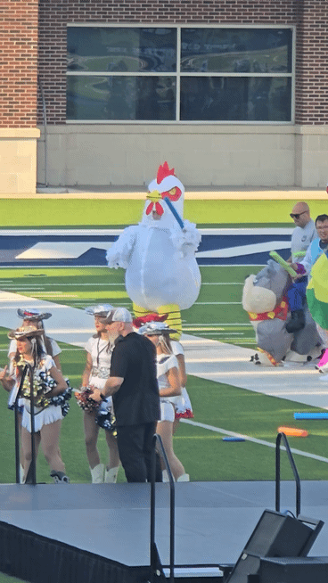 Principal Luthi doing the chicken dance