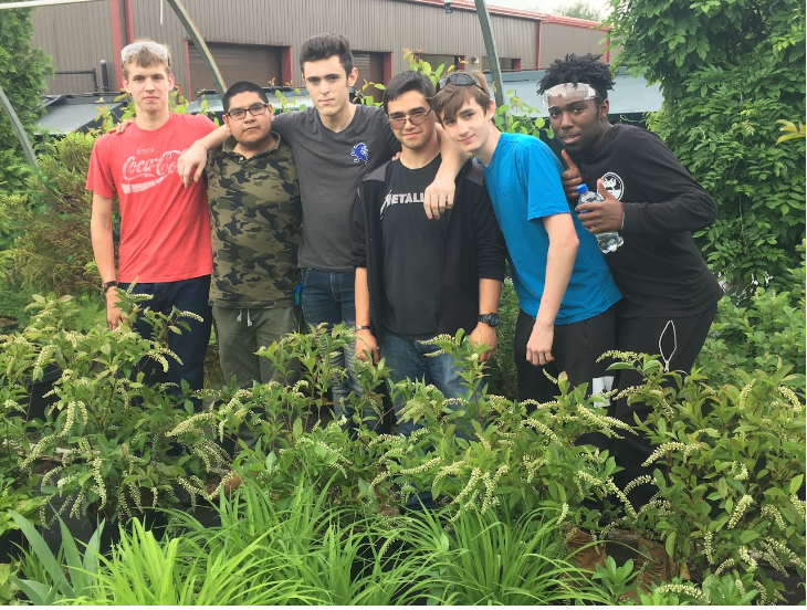 Horticulture Landscaping Students