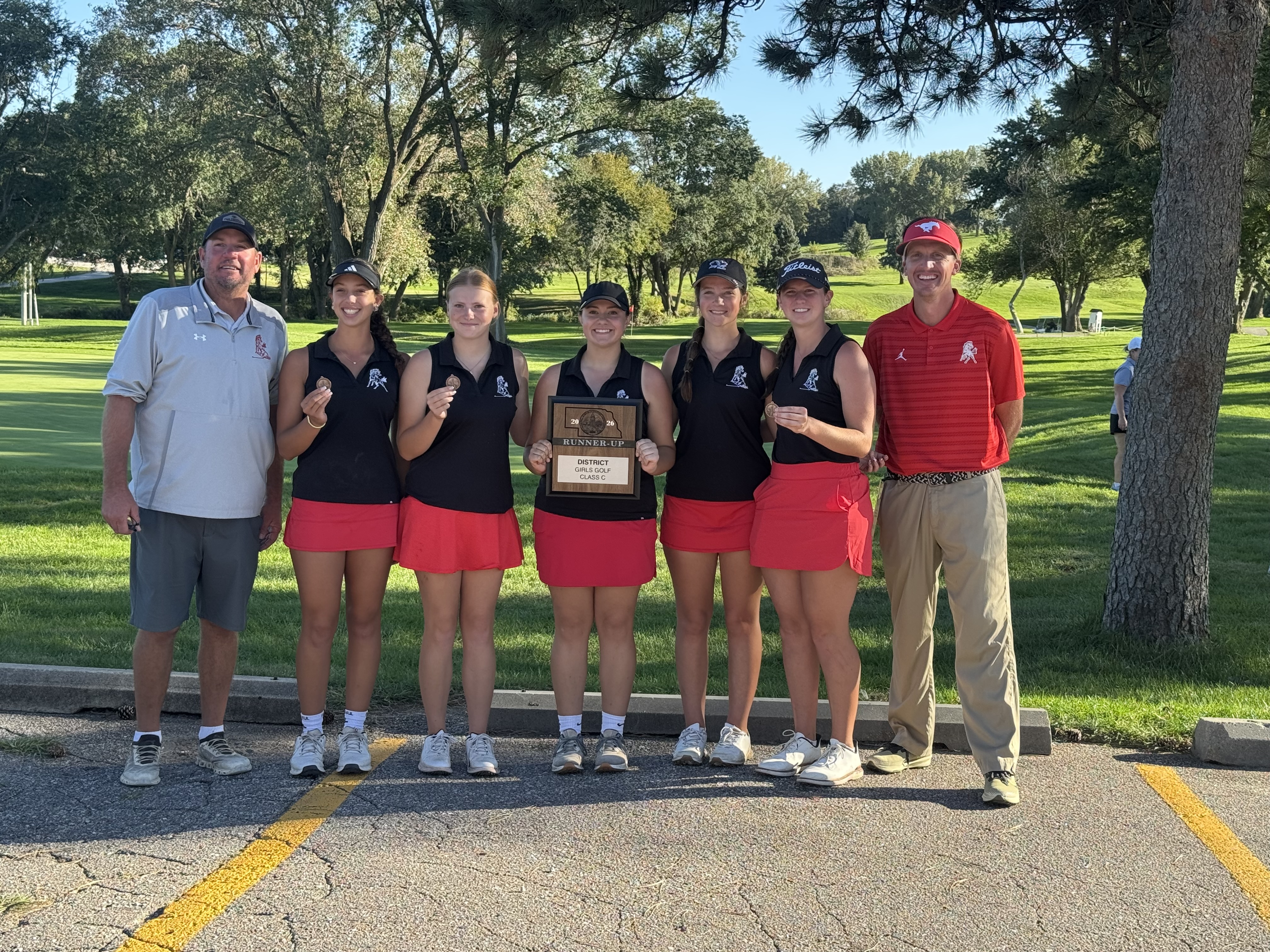 Girls District Golf Image