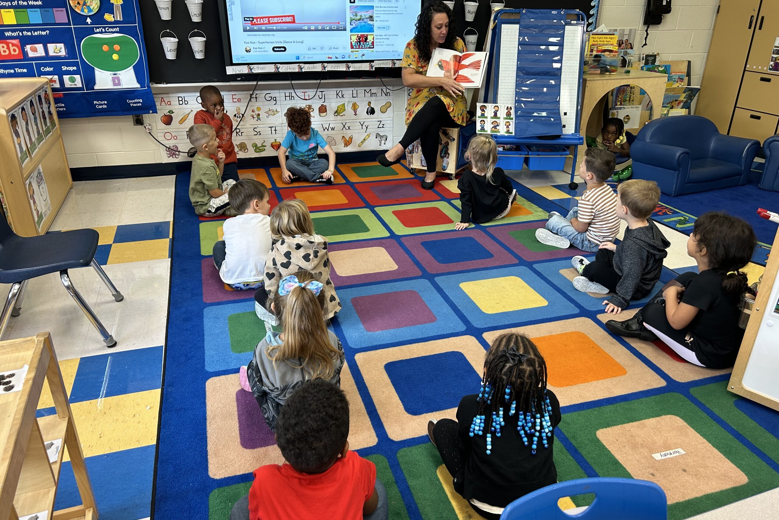 kids in classroom