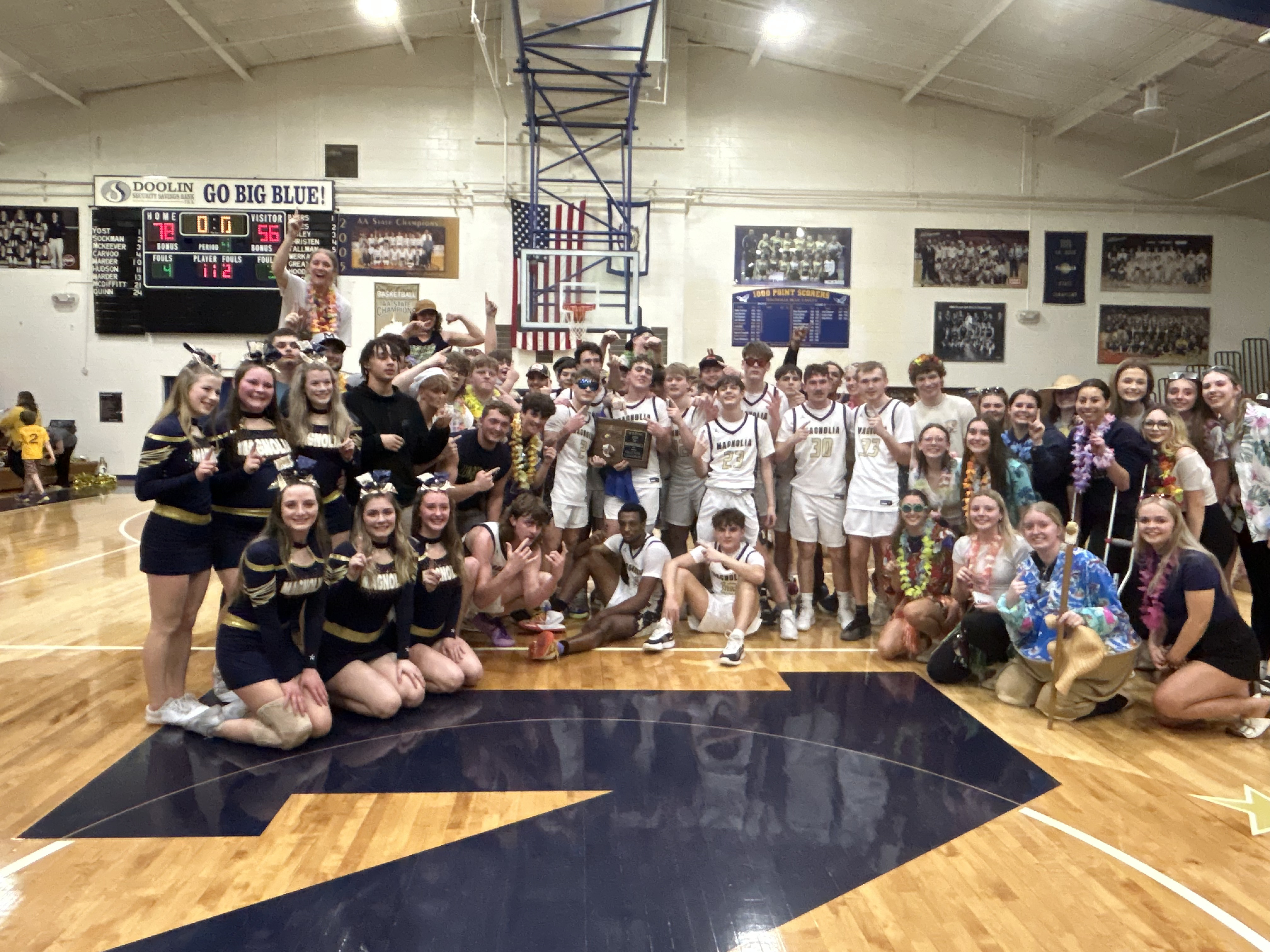 Boys Basketball wins Regionals