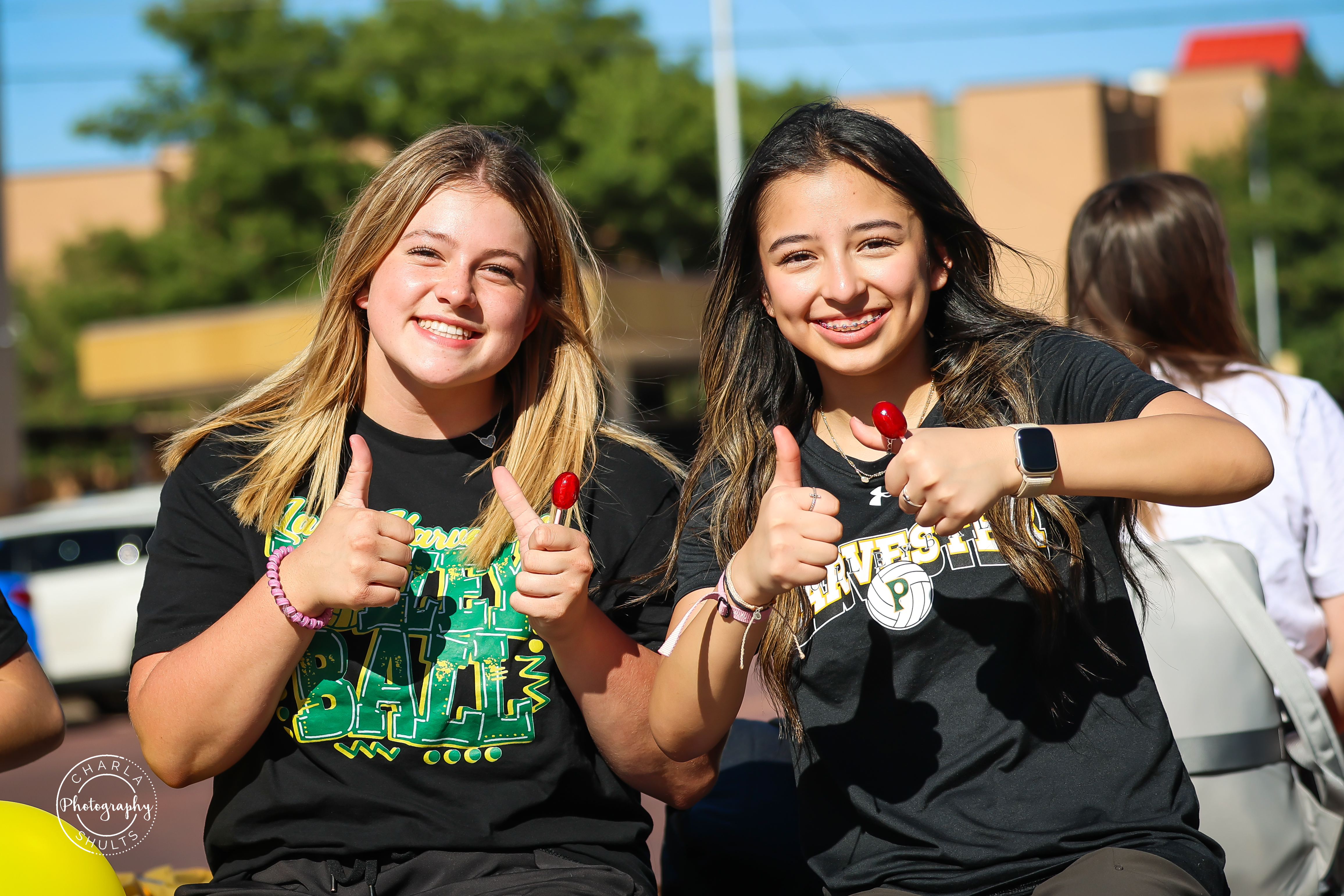 Two High school giving a thumbs up