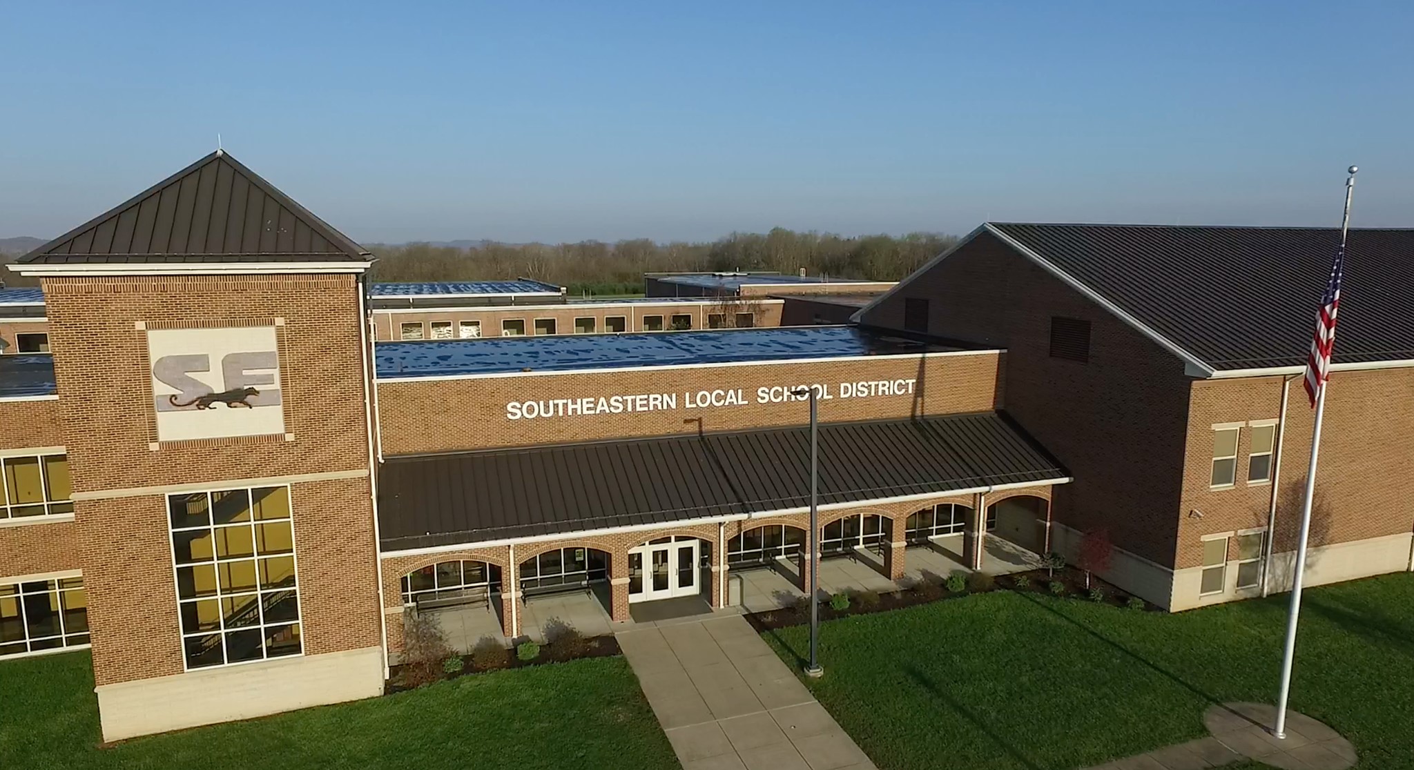 Southeaster Local School District building