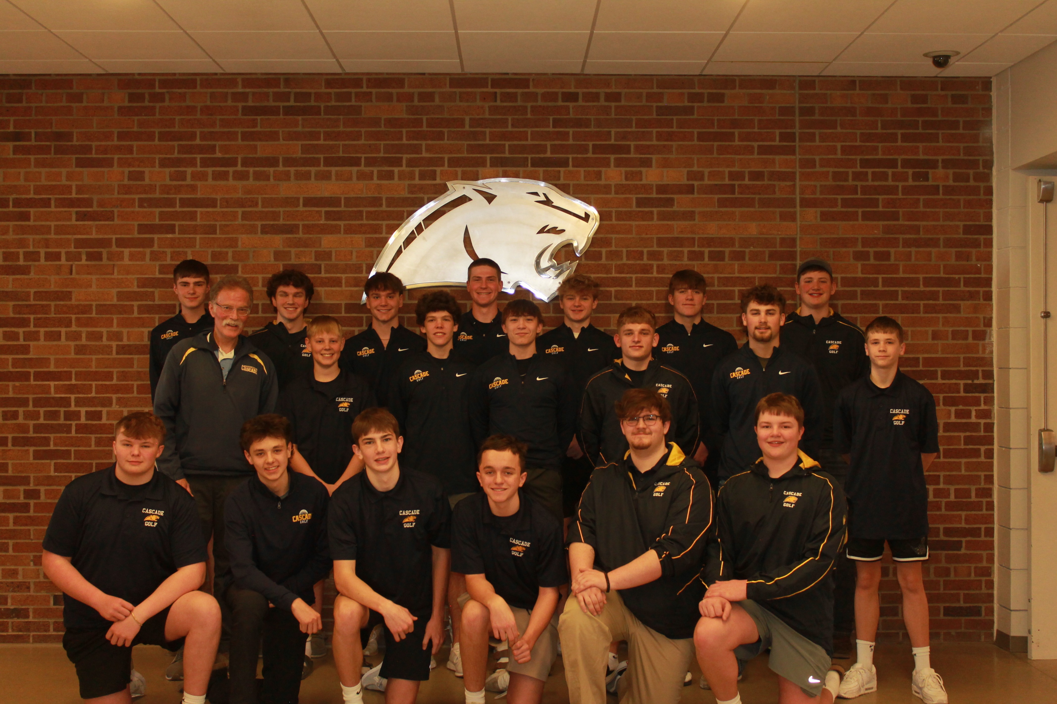 Boys Golf team Picture