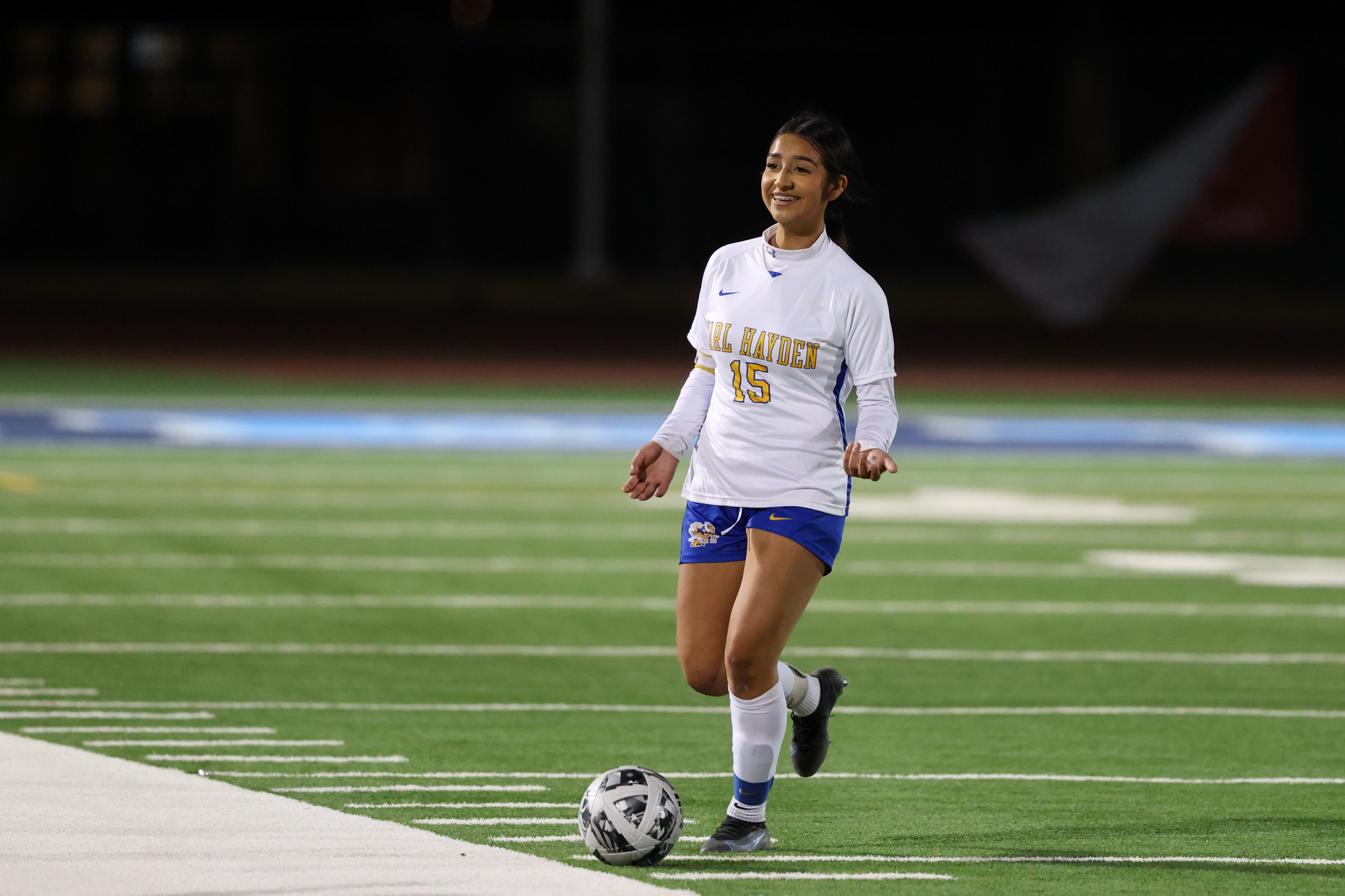 soccer player candid photo