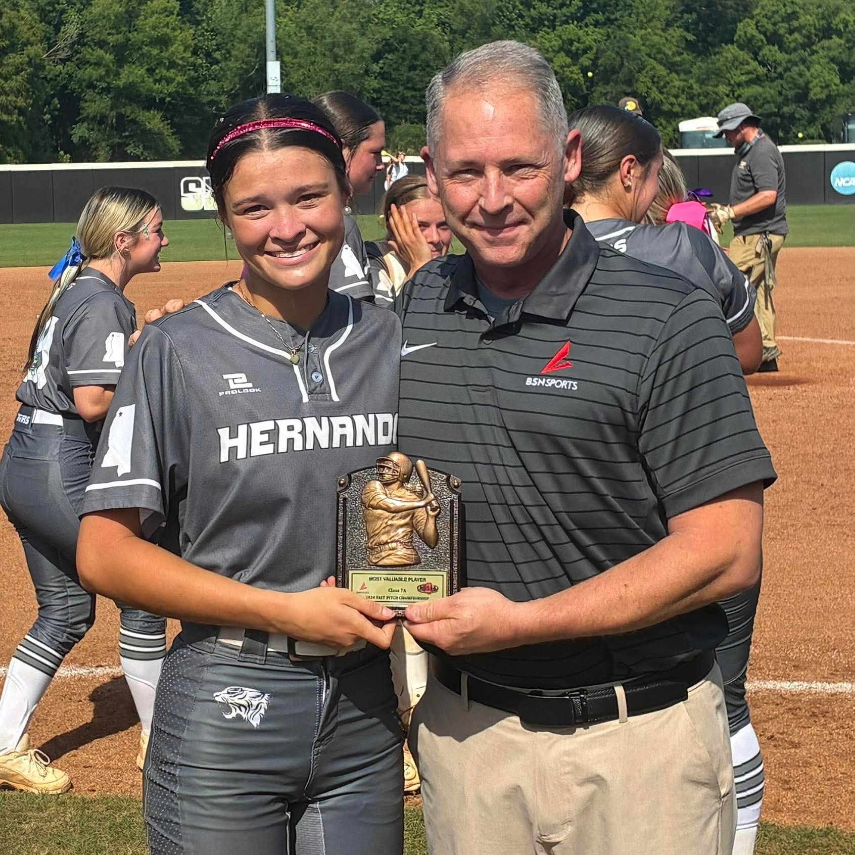 HHS Softball player, Kaitlyn Gentry wins MVP award at the 7A State Championships 2026