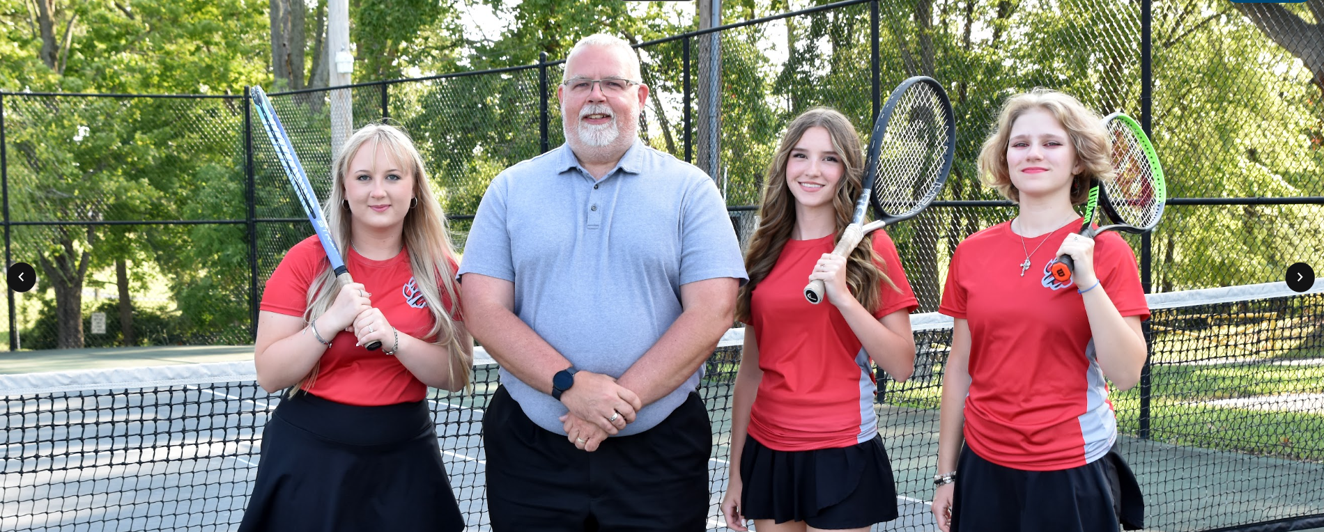 girls tennis team photo