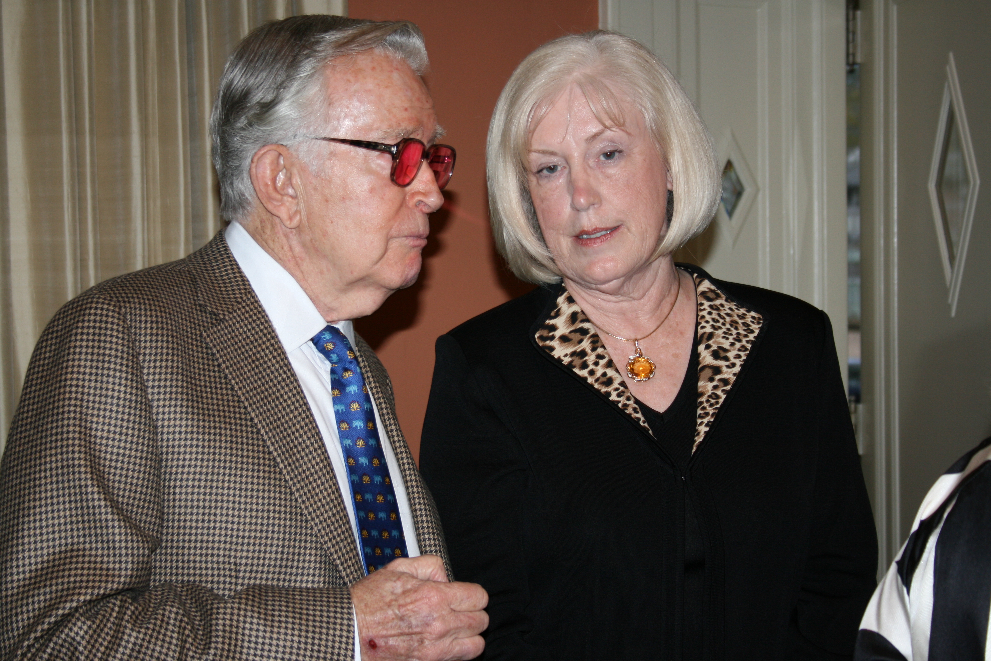 Photo of Charlie Thomas and Dr. Carolyn Langston talking