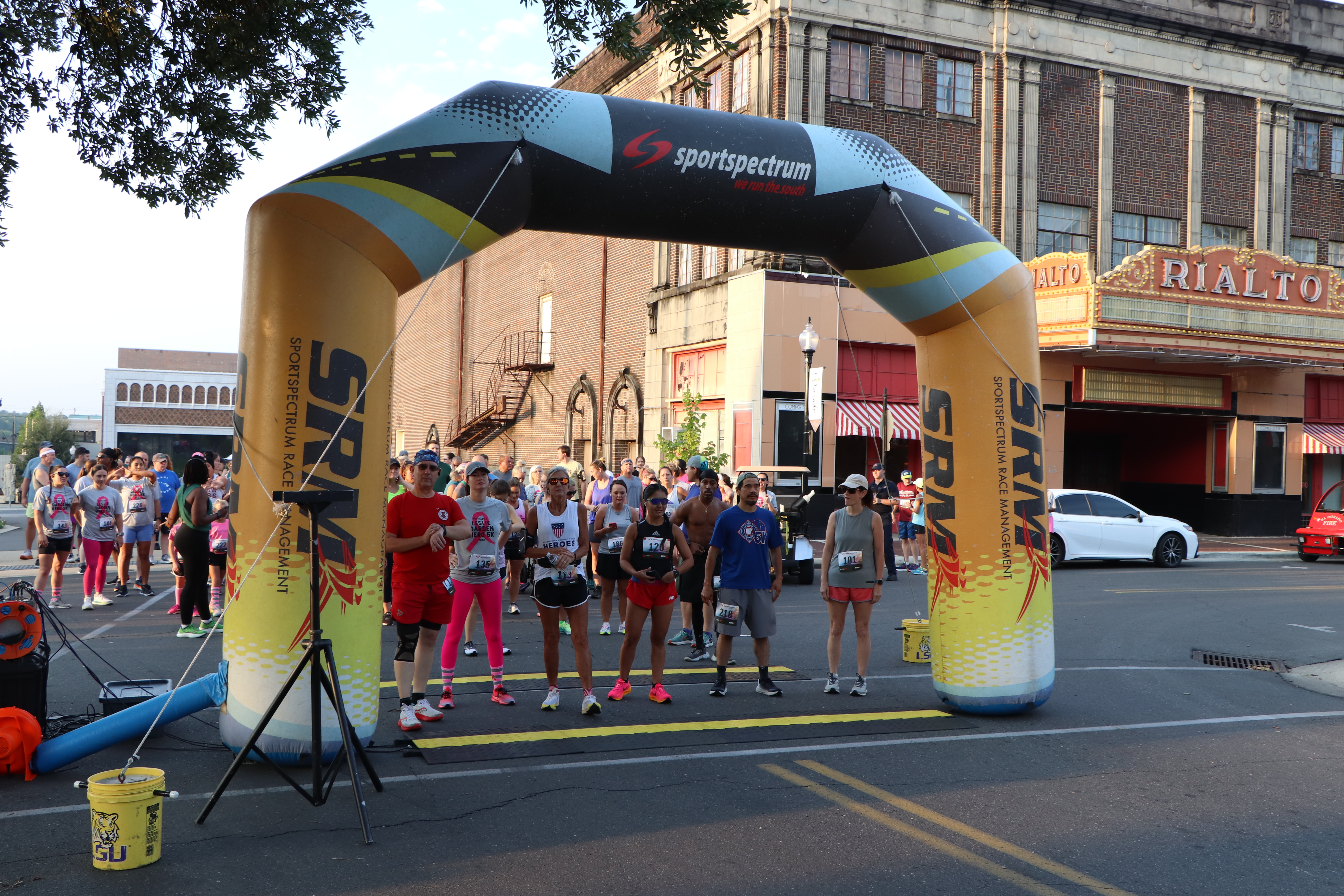 Photo of racers the the Hero 5k starting line at Outdoor Expo 2023