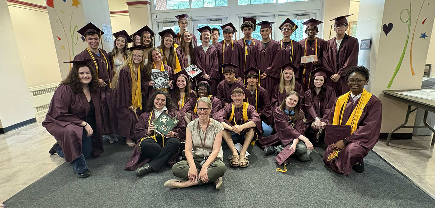 AHS seniors with Principal Todd at ASM