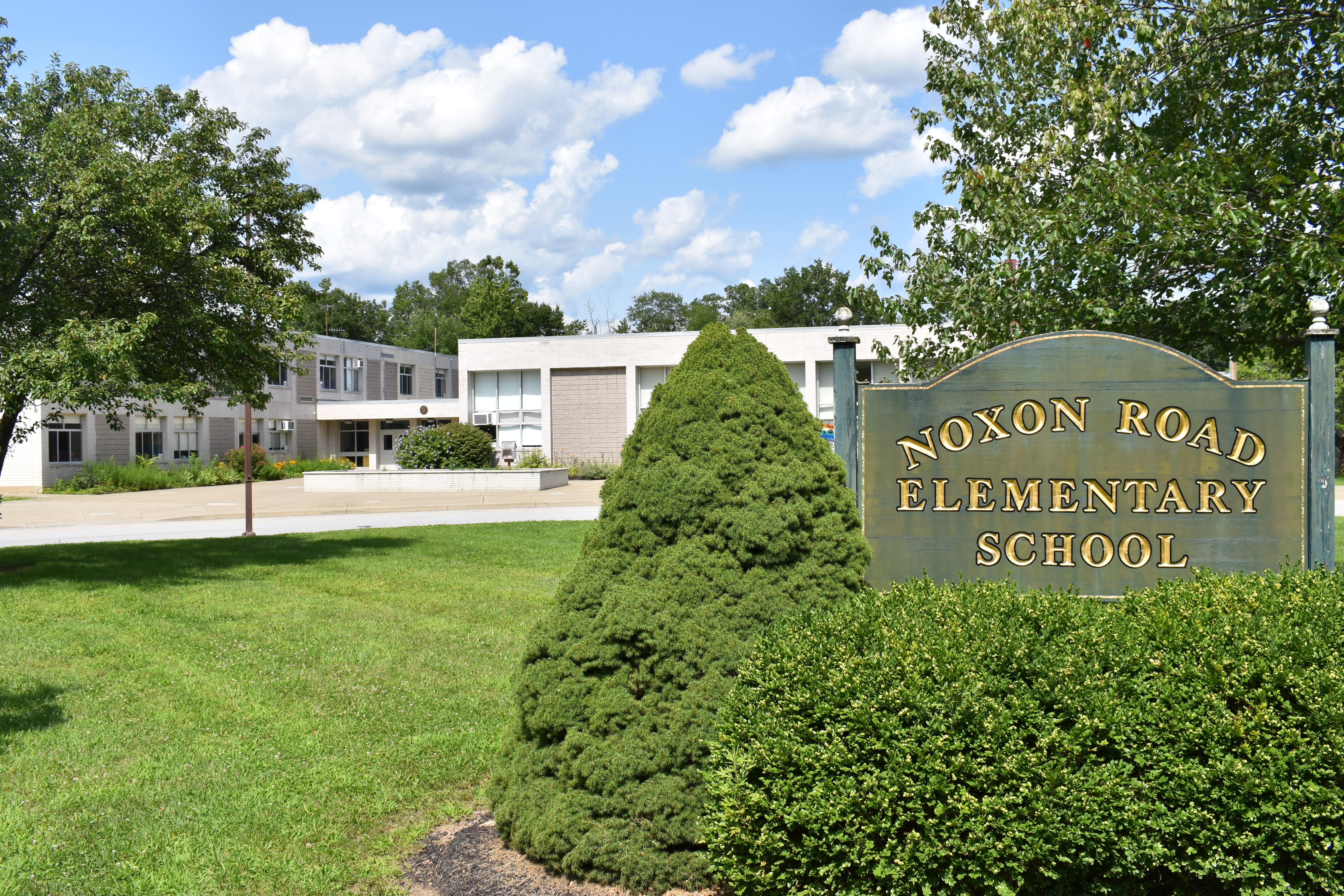 Noxon Road Elementary