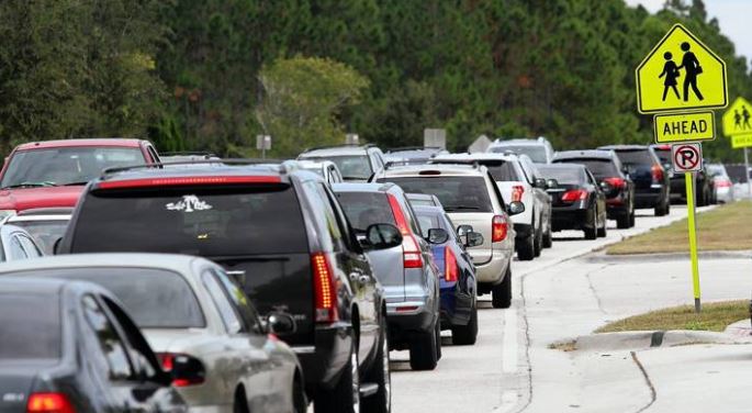 traffic approaching school