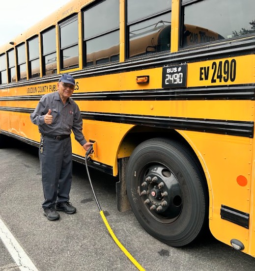 EV Bus  
