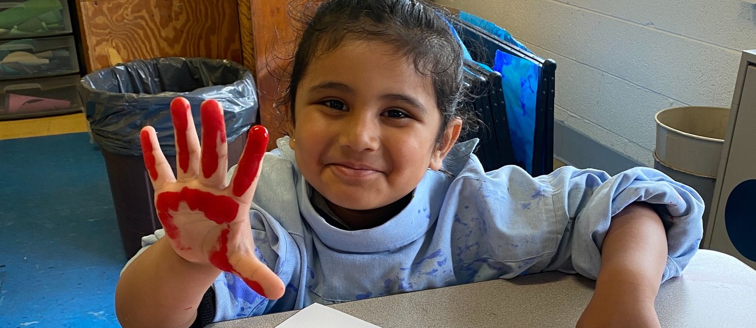 Student in art class