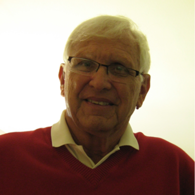 MacPhoto Mac McNaught.jpeg