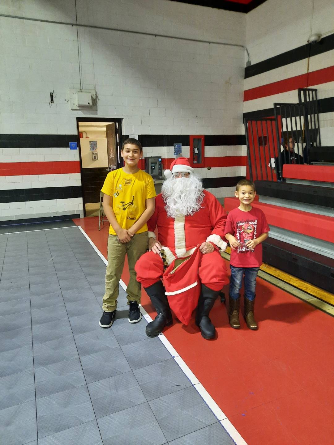 santa with student