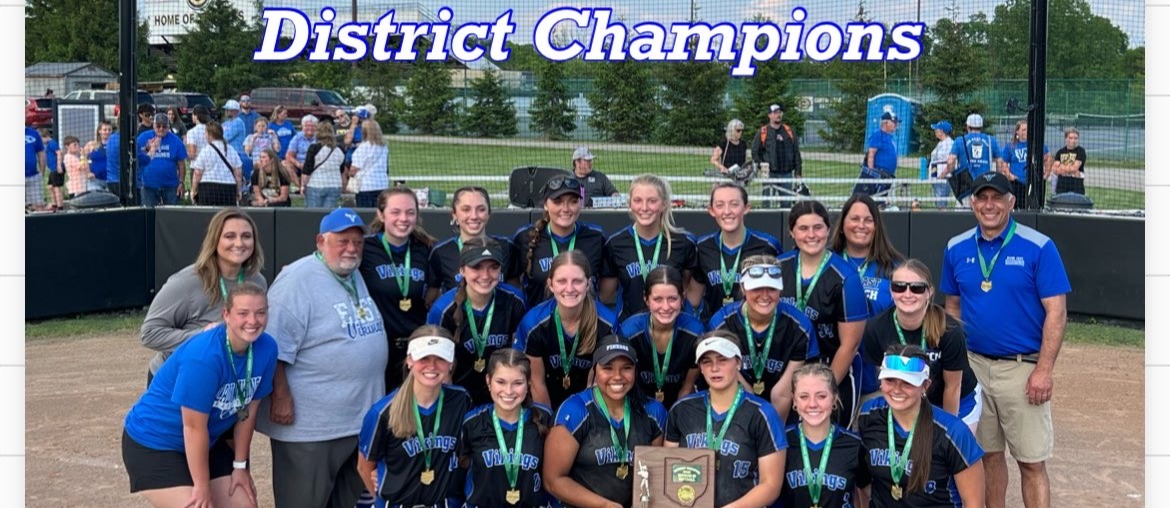 Miami East Softball District Champs Picture