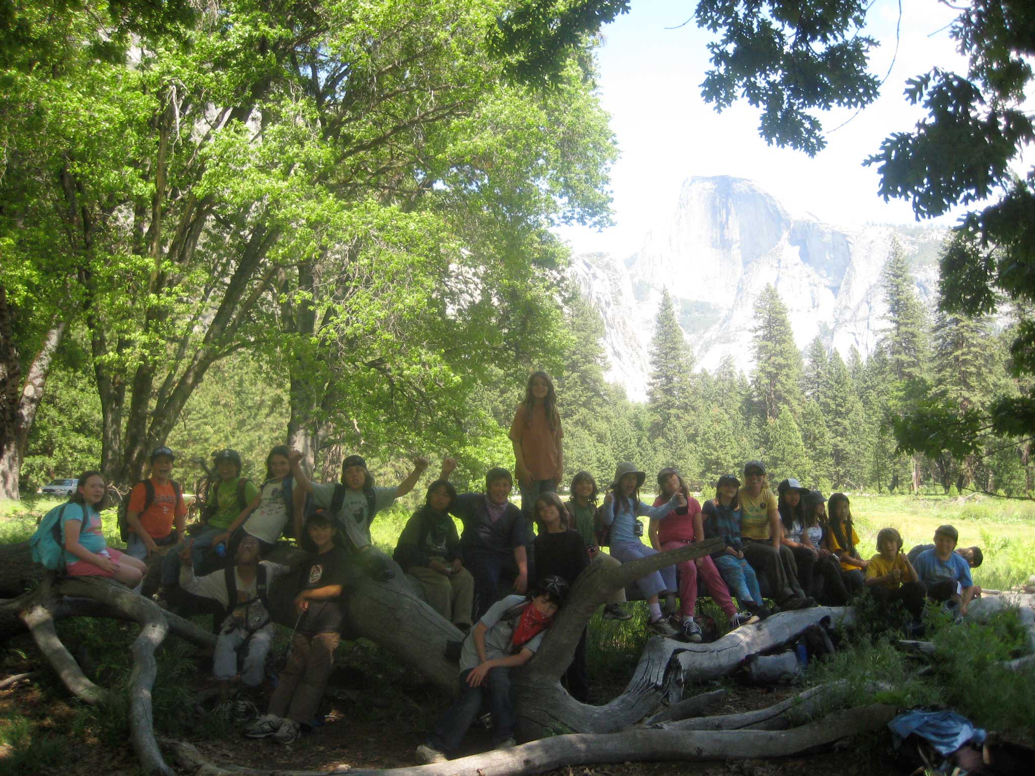 photo of 3rd & 4th grade students learn about the ecology of Yosemite with teacher