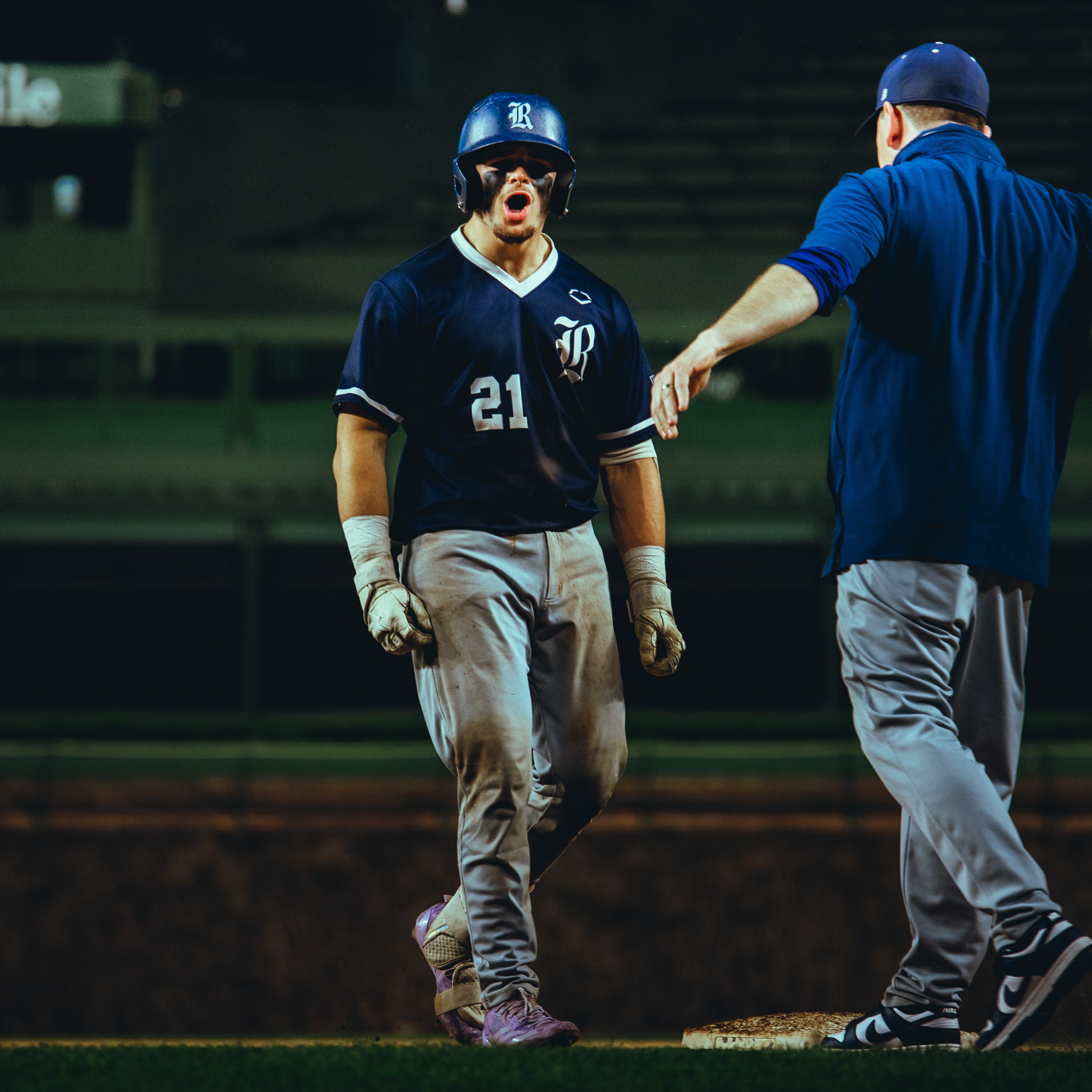 baseball action photo
