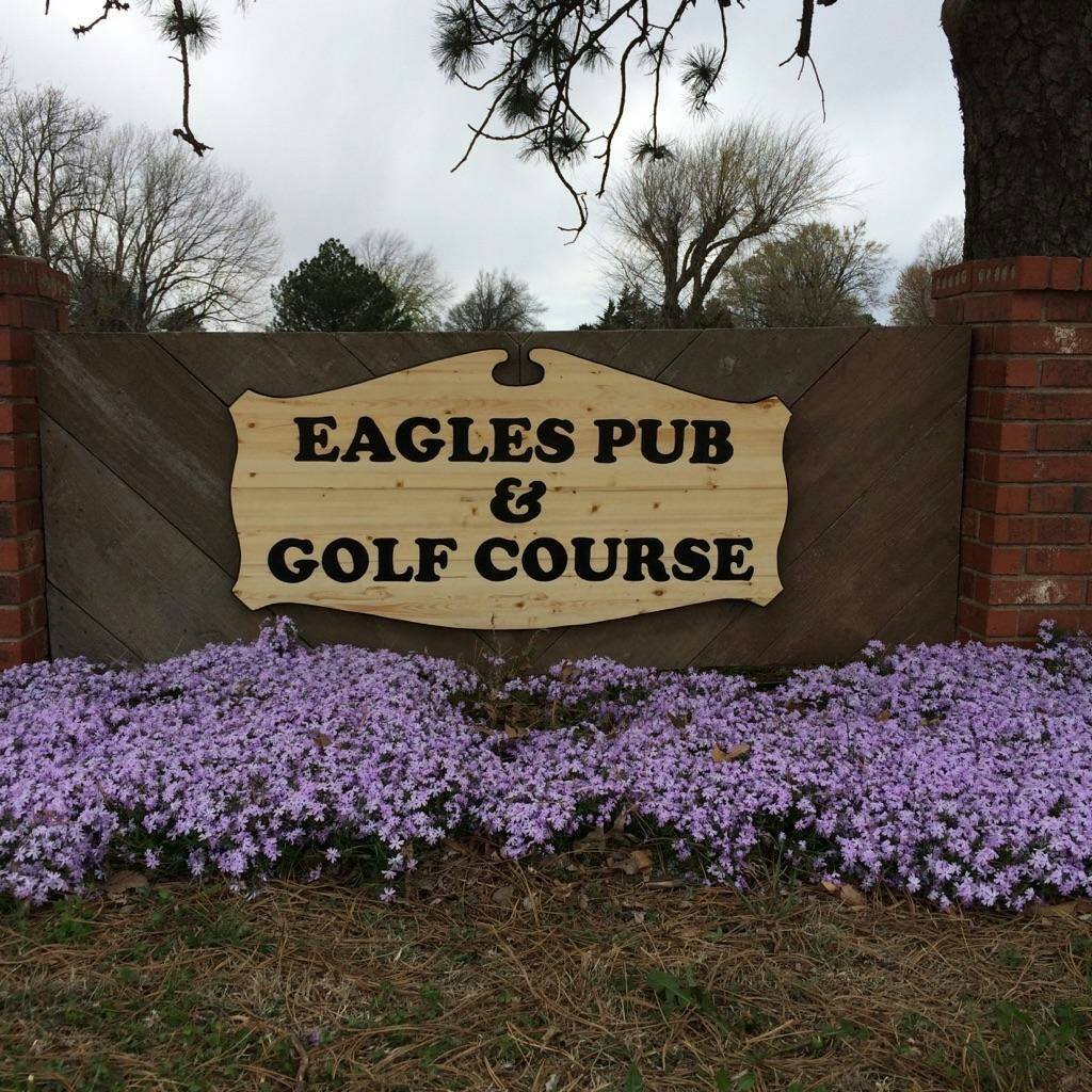 EAGLES PUB AND GOLF COURSE 