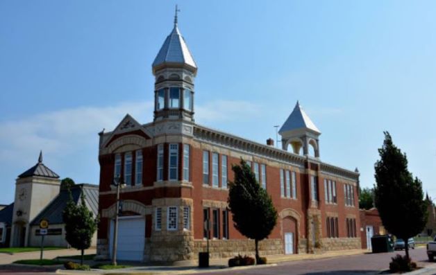 KINGMAN COUNTY MUSEUM