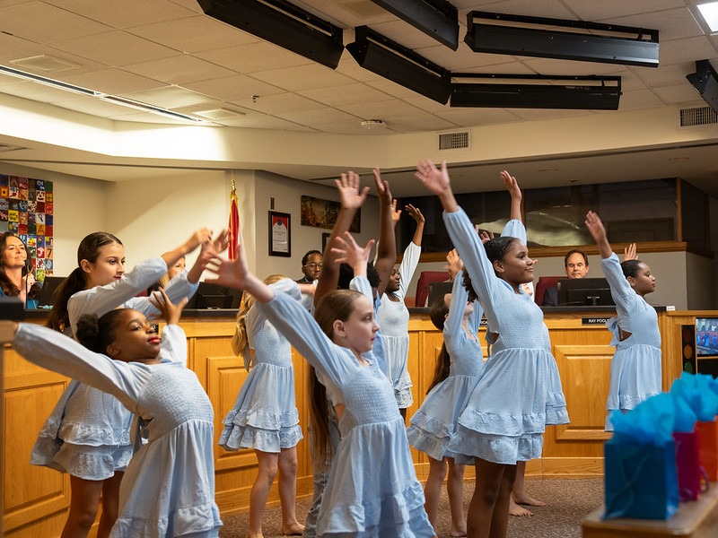 A group of dancers dancing
