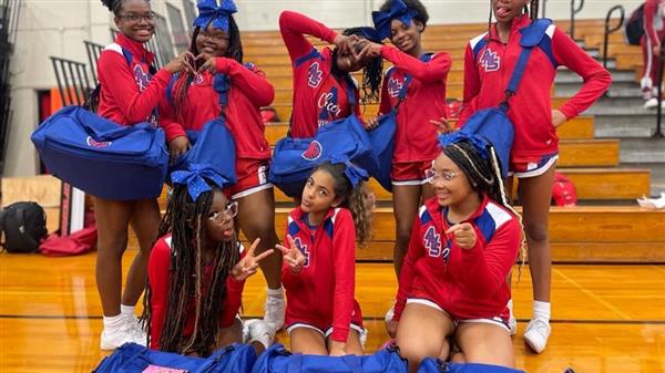 cheerleading squad smiling