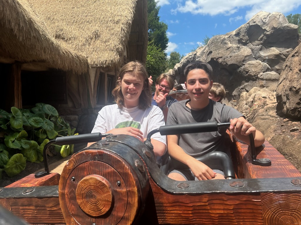 Students at theme park